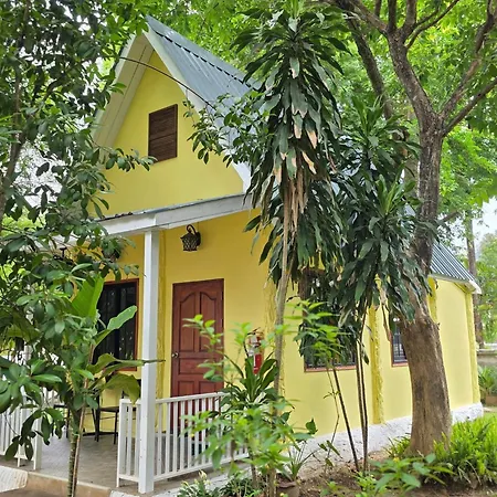 บ้านปองธารา