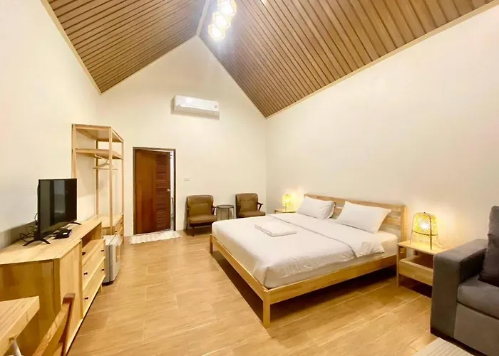 Baan Pong Tara