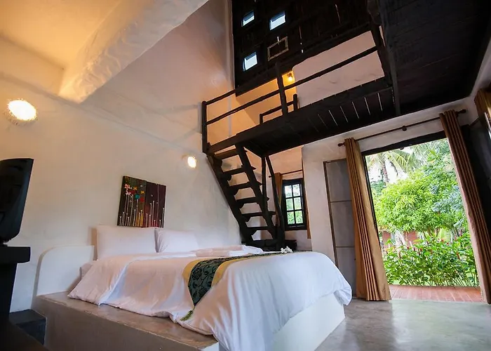 Resort Baan Pong Tara 3*