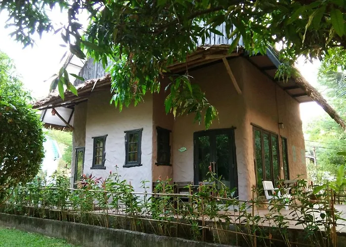 Baan Pong Tara Resort